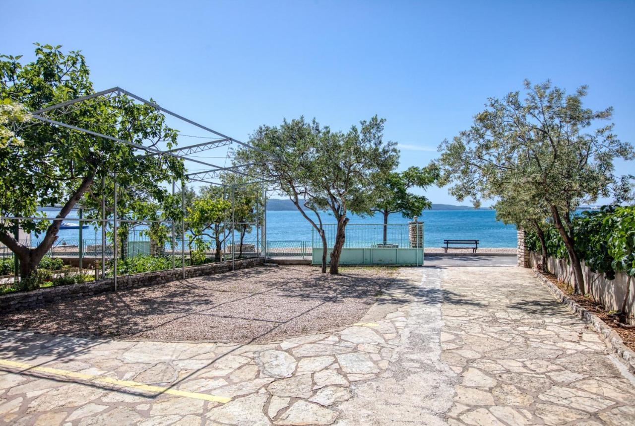 Family Friendly Seaside Apartments Brodarica, Sibenik - 4833 Brodarica  Zewnętrze zdjęcie