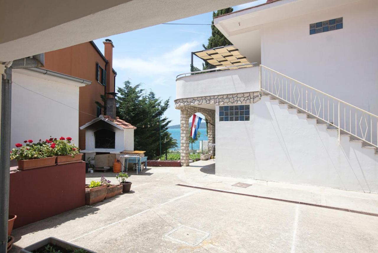 Family Friendly Seaside Apartments Brodarica, Sibenik - 4833 Brodarica  Zewnętrze zdjęcie