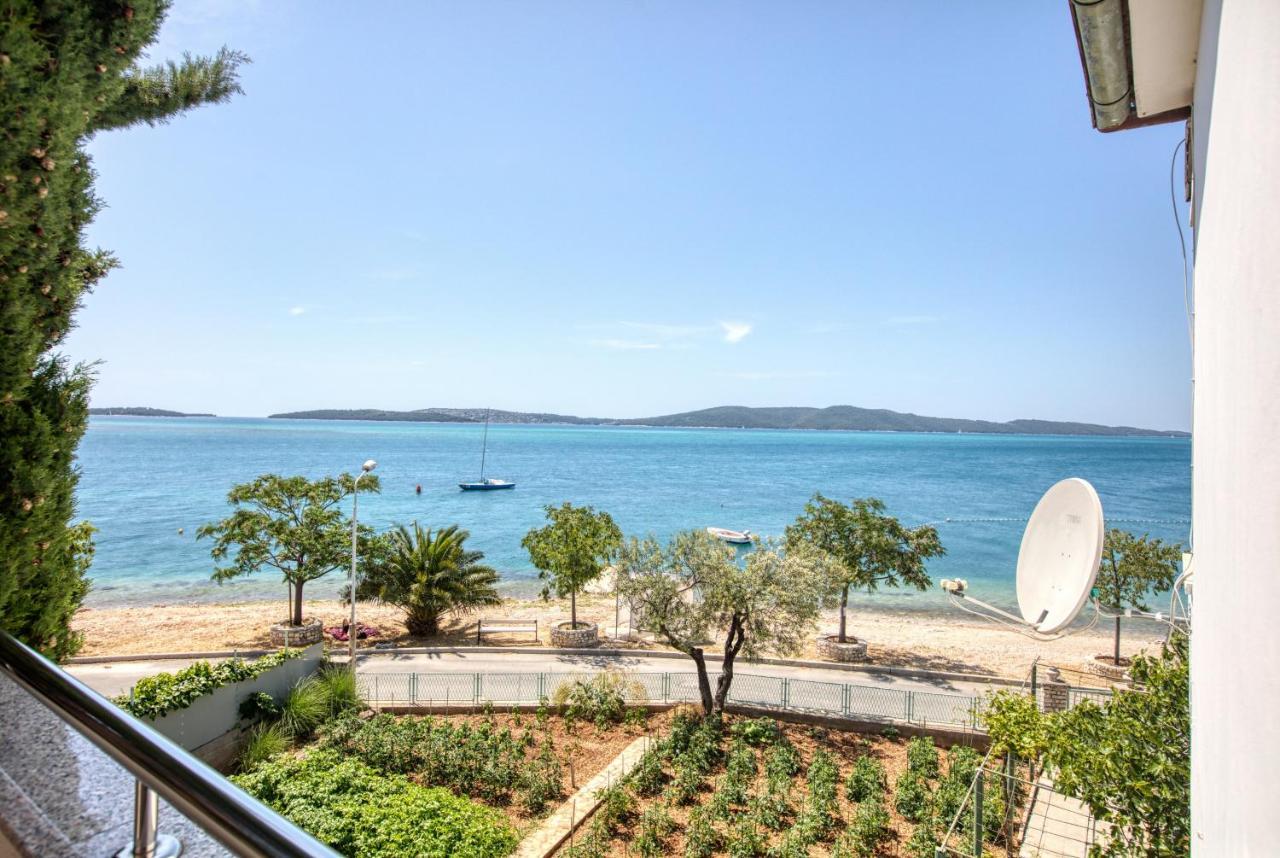 Family Friendly Seaside Apartments Brodarica, Sibenik - 4833 Brodarica  Zewnętrze zdjęcie