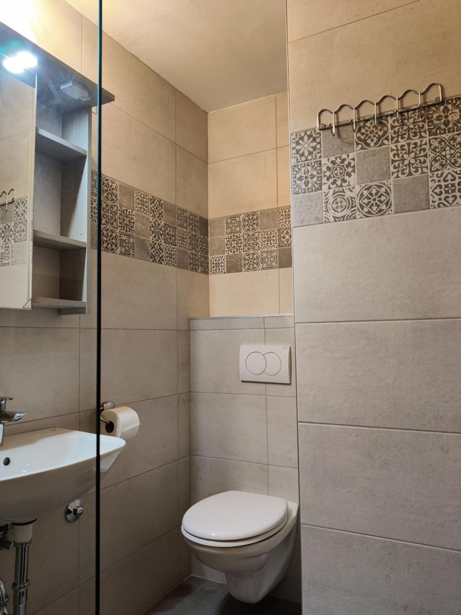 Family Friendly Seaside Apartments Brodarica, Sibenik - 4833 Brodarica  Pokój zdjęcie