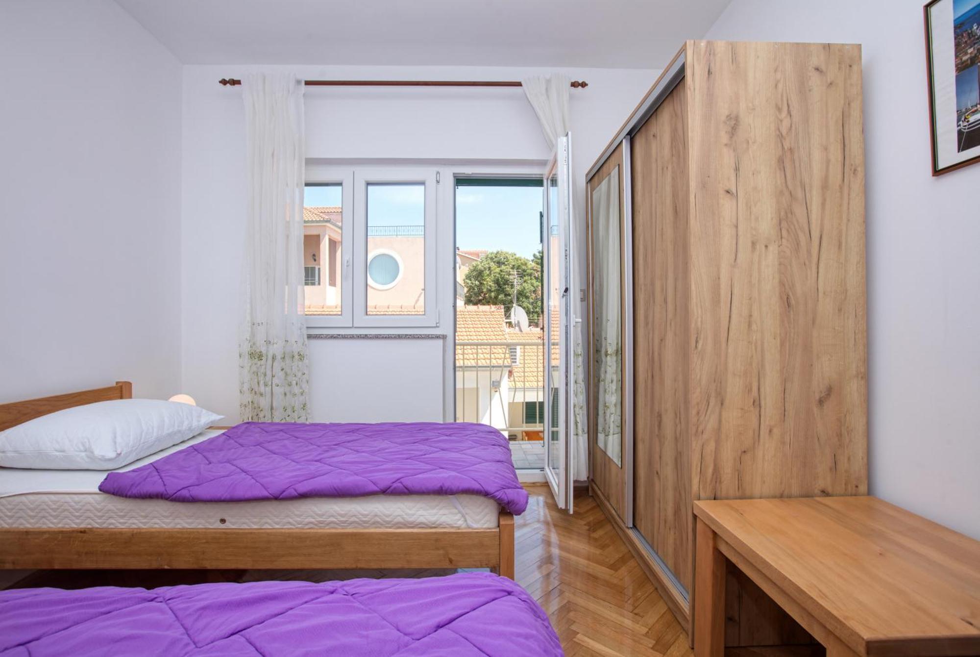 Family Friendly Seaside Apartments Brodarica, Sibenik - 4833 Brodarica  Pokój zdjęcie
