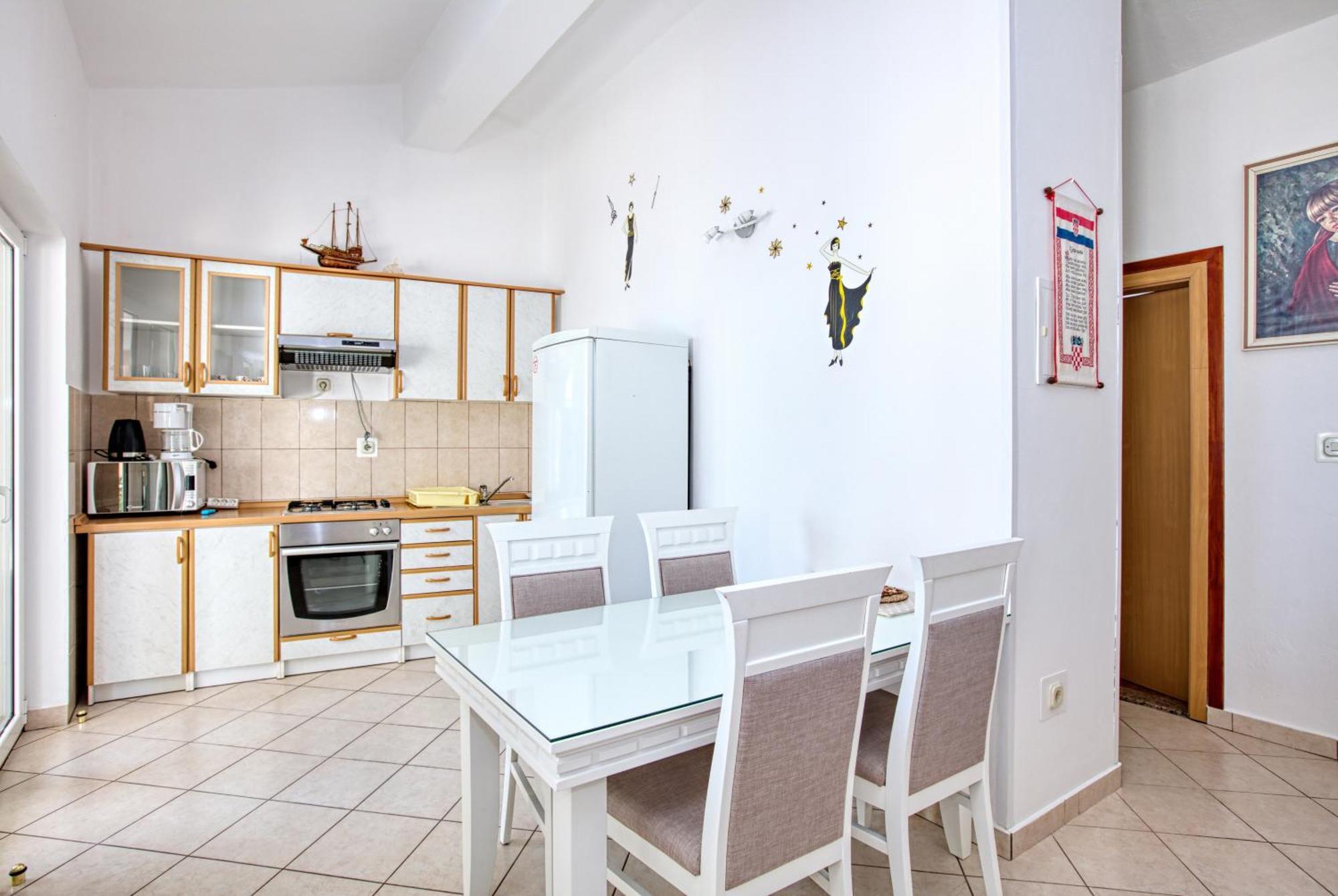 Family Friendly Seaside Apartments Brodarica, Sibenik - 4833 Brodarica  Pokój zdjęcie