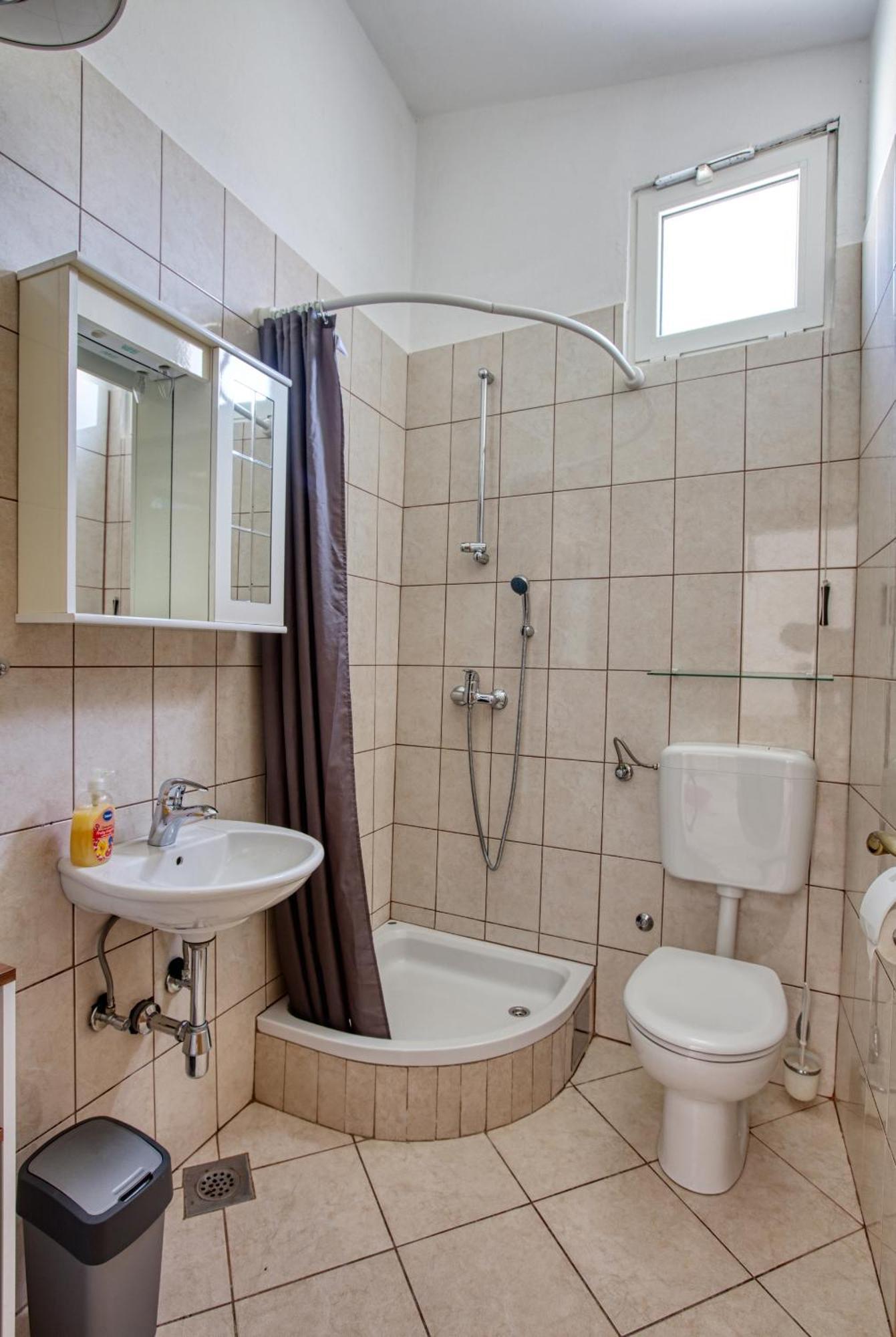 Family Friendly Seaside Apartments Brodarica, Sibenik - 4833 Brodarica  Pokój zdjęcie