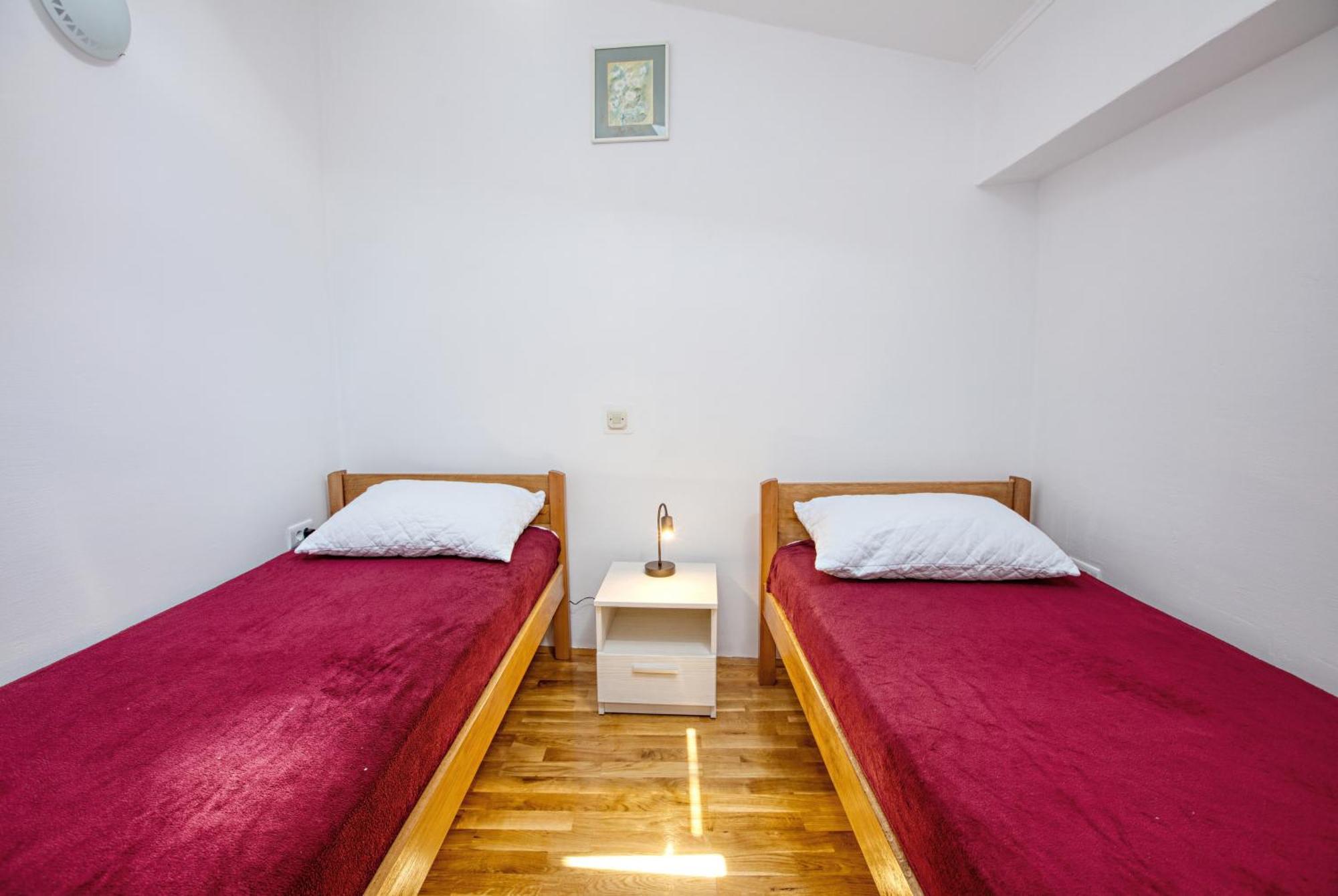 Family Friendly Seaside Apartments Brodarica, Sibenik - 4833 Brodarica  Pokój zdjęcie