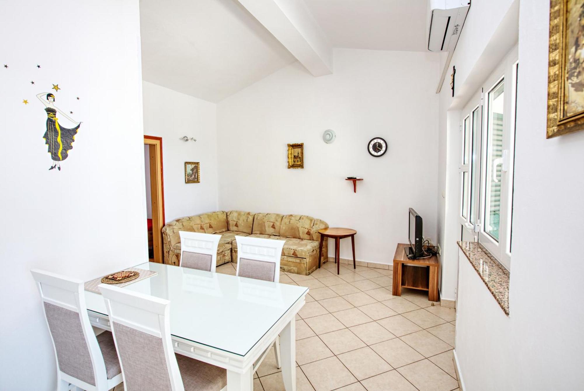Family Friendly Seaside Apartments Brodarica, Sibenik - 4833 Brodarica  Pokój zdjęcie