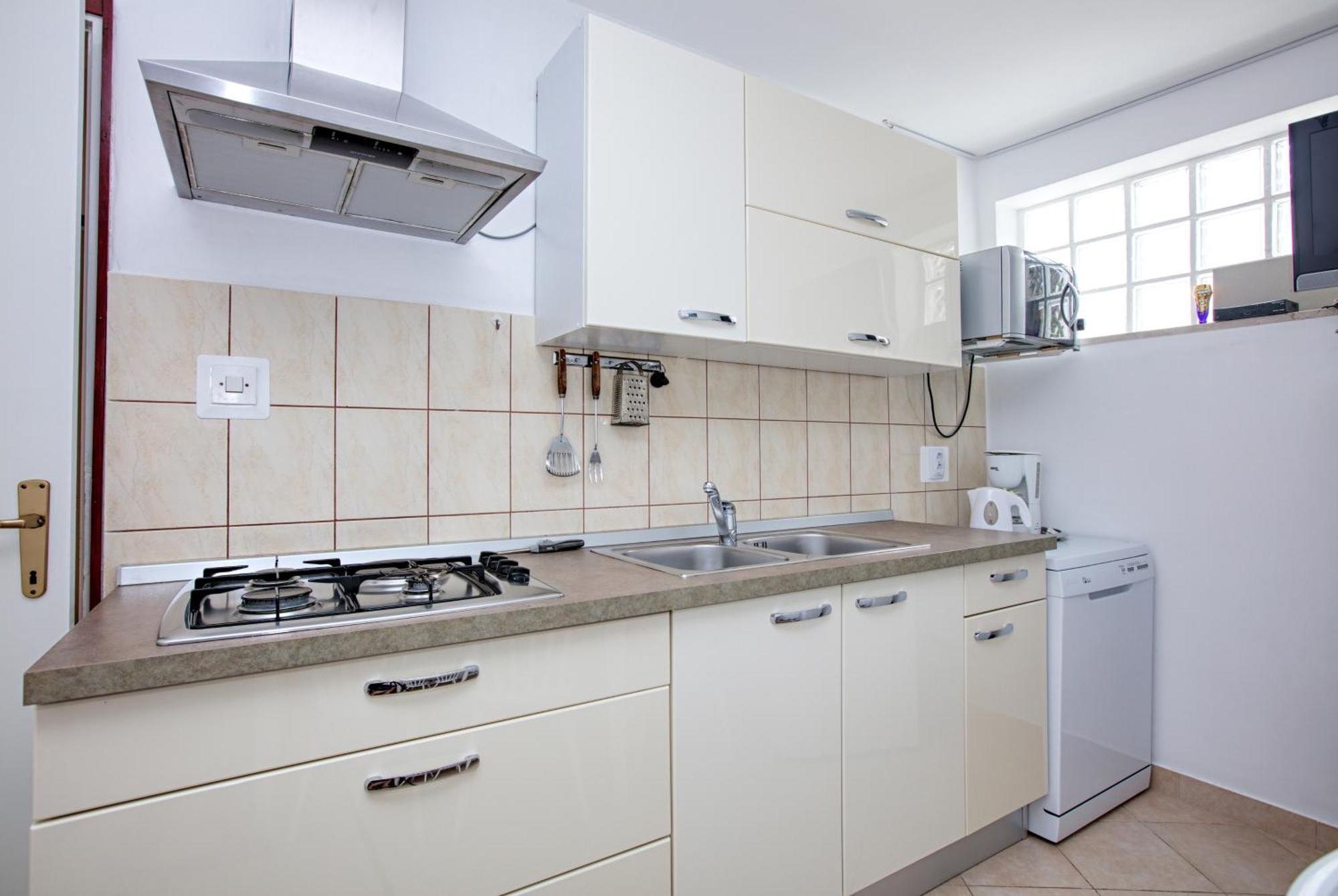 Family Friendly Seaside Apartments Brodarica, Sibenik - 4833 Brodarica  Pokój zdjęcie